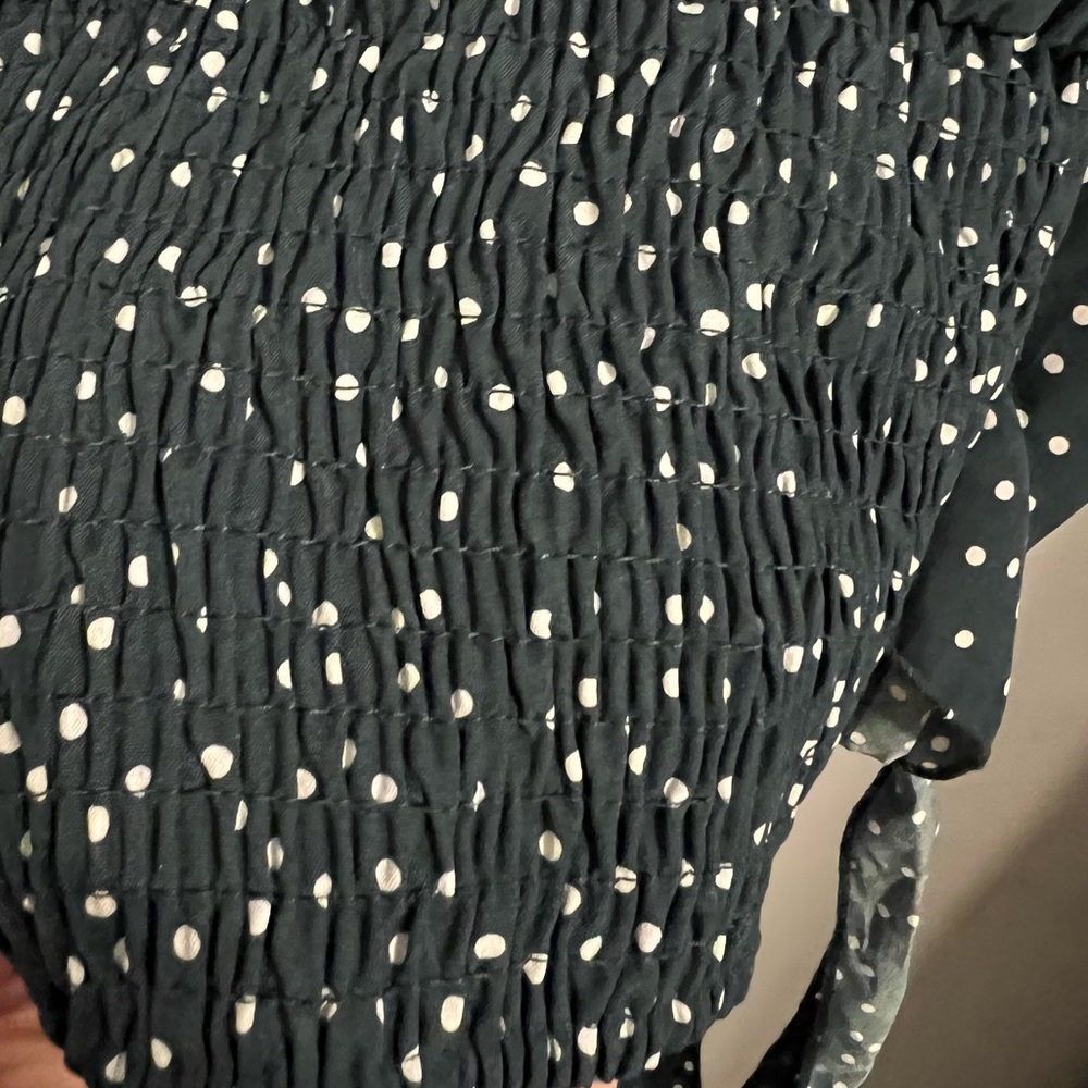SHEIN Ruffled Crop Top - Picture 6 of 6